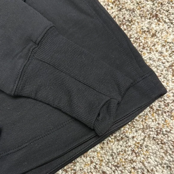 Athleta crewneck sweatshirt - Picture 3 of 5